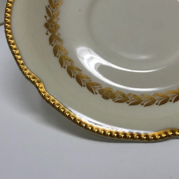 Teacups and Saucers Cream and Gold Castleton China Laurel Made in U.S.A - Picture 5 of 9